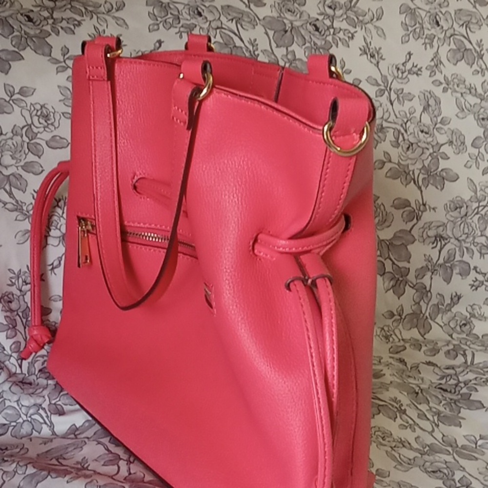 Neiman Marcus Handbag - Picture 13 of 16